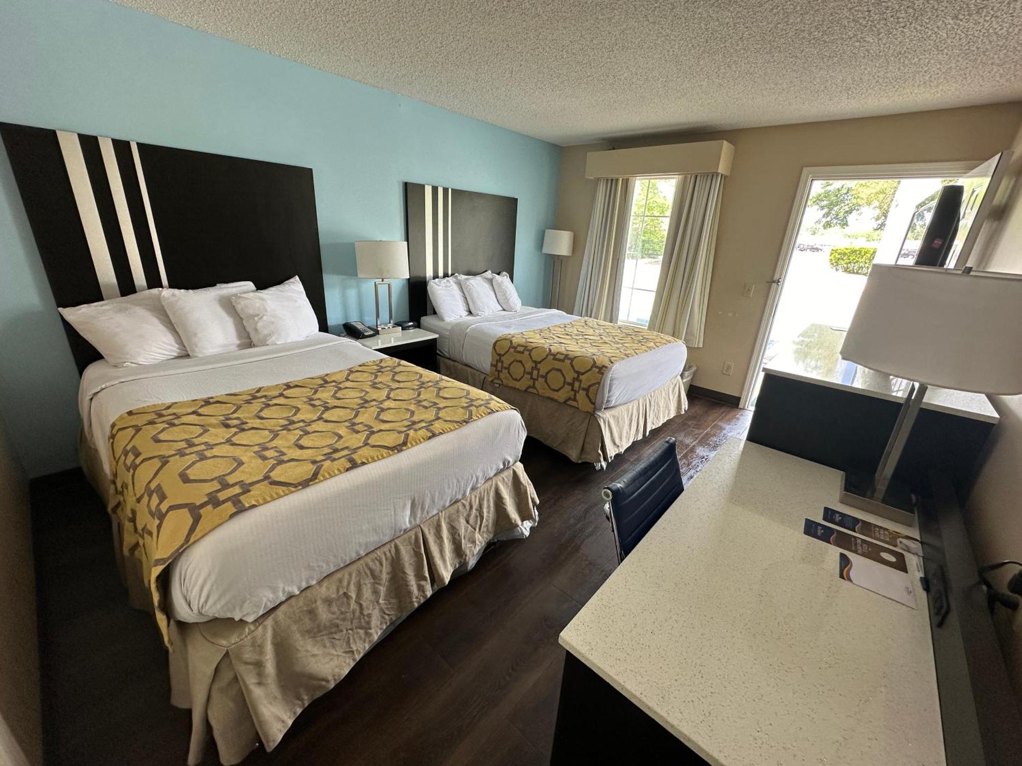 Baymont By Wyndham Thomasville Extérieur photo