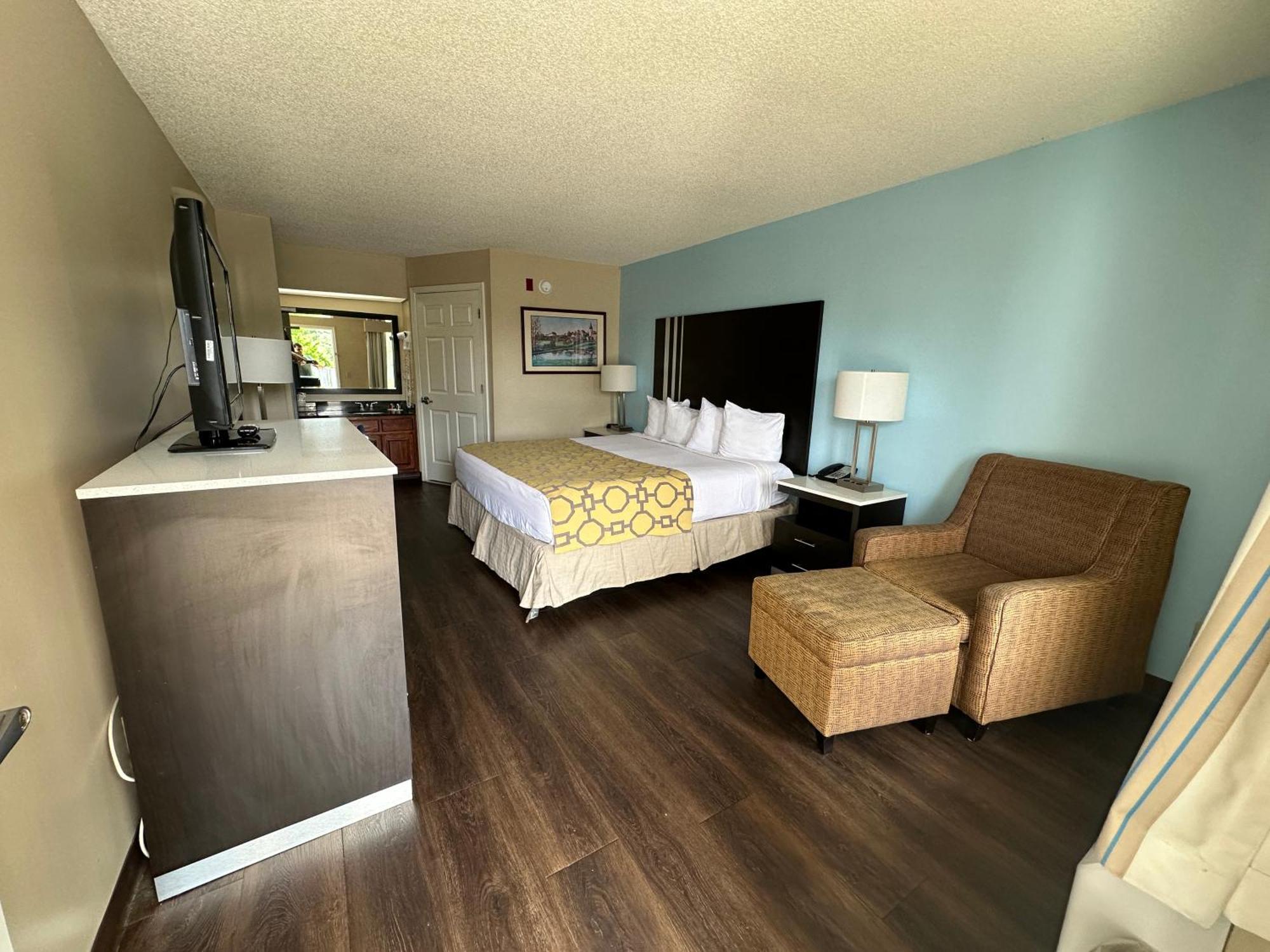Baymont By Wyndham Thomasville Extérieur photo
