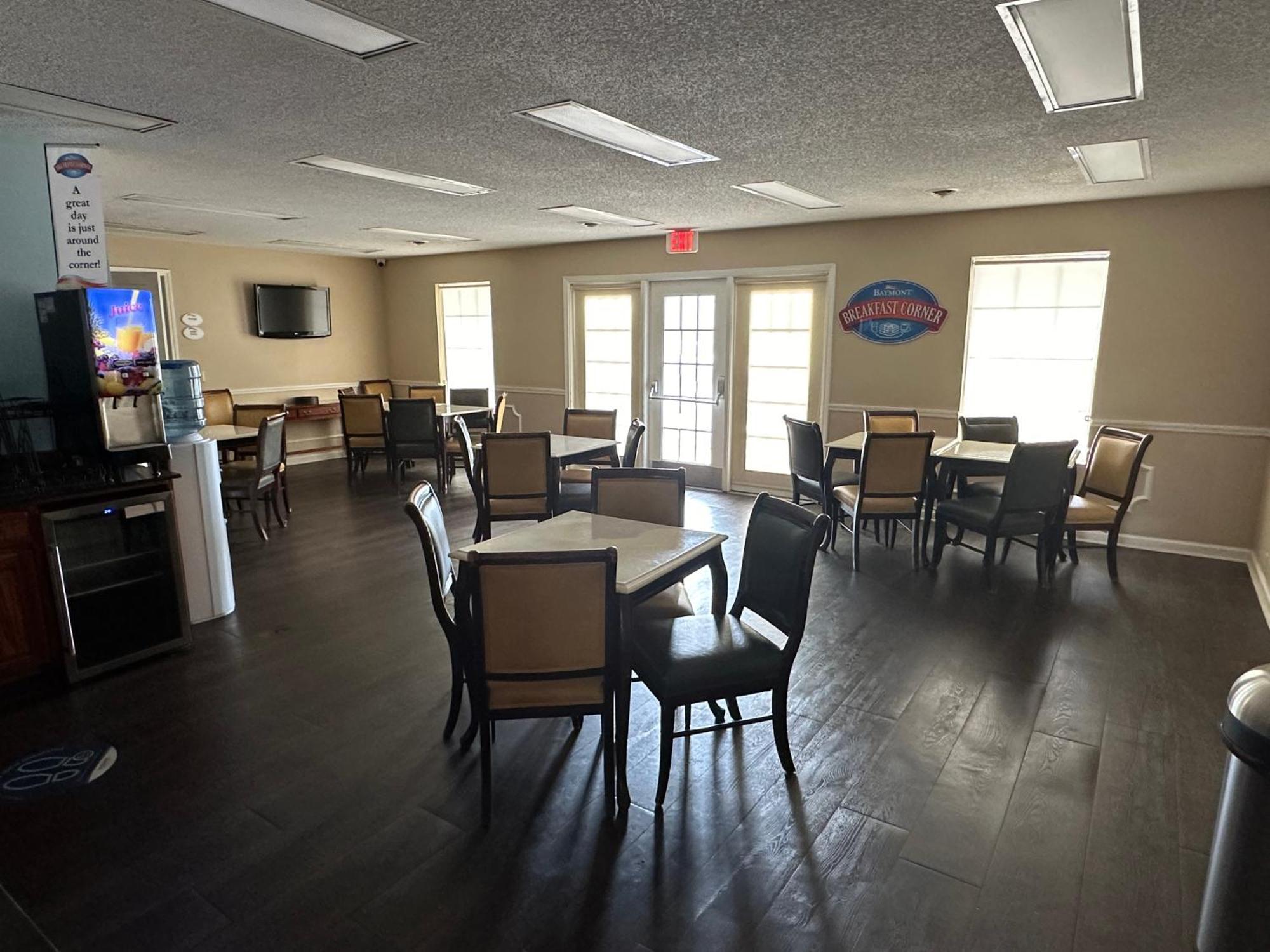 Baymont By Wyndham Thomasville Extérieur photo