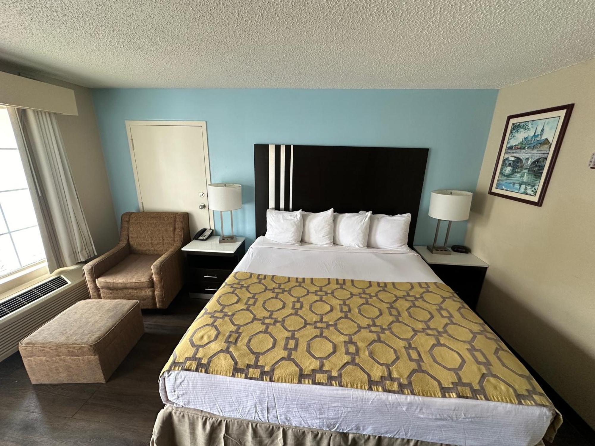 Baymont By Wyndham Thomasville Extérieur photo